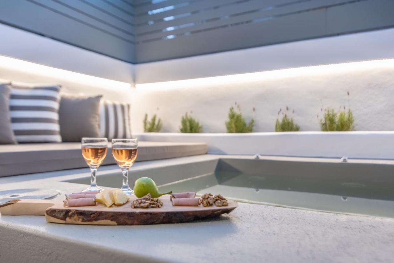 Lithos Luxury Suites Tínos Dış mekan fotoğraf