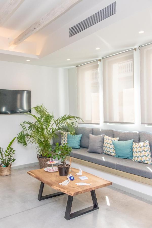 Lithos Luxury Suites Tínos Dış mekan fotoğraf